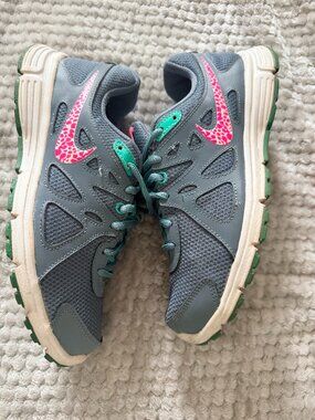 Vintage Nike Revolution 2 Running Shoes Gray/Pink/Teal Women's Size 9